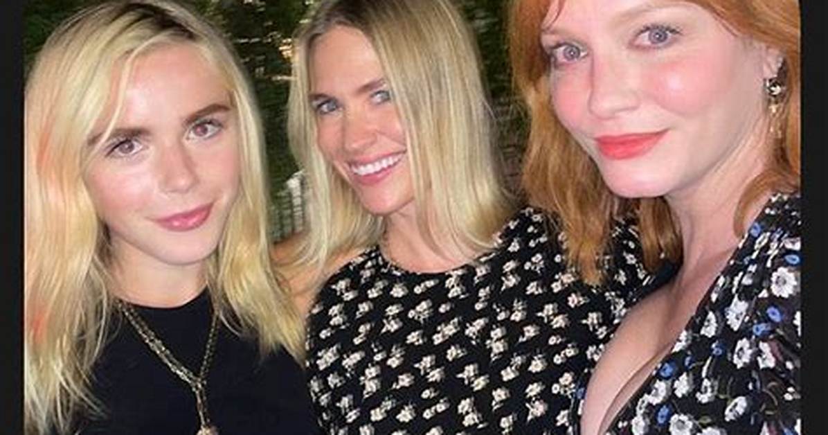 January Jones, Christina Hendricks & Kiernan Shipka Reunite: Photo – Hollywood Life