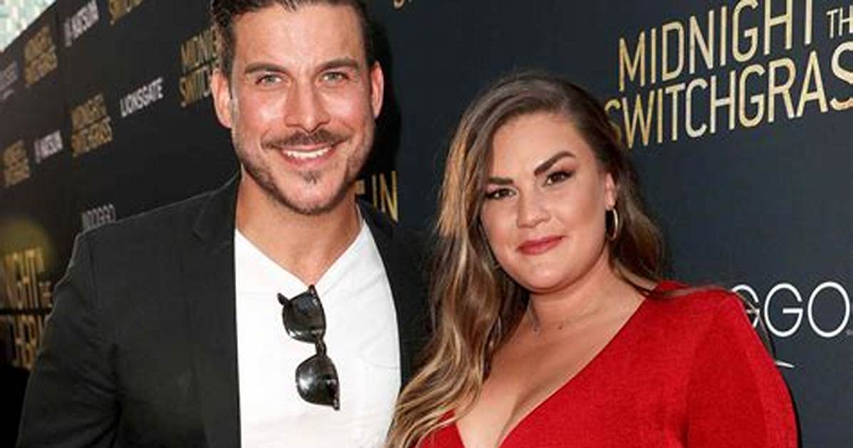 Jax Taylor Seen Without Wedding Ring After Marriage – Hollywood Life