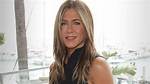 Jennifer Aniston Reveals She’s ‘Single’ & ‘Hates’ Being Set up on Dates