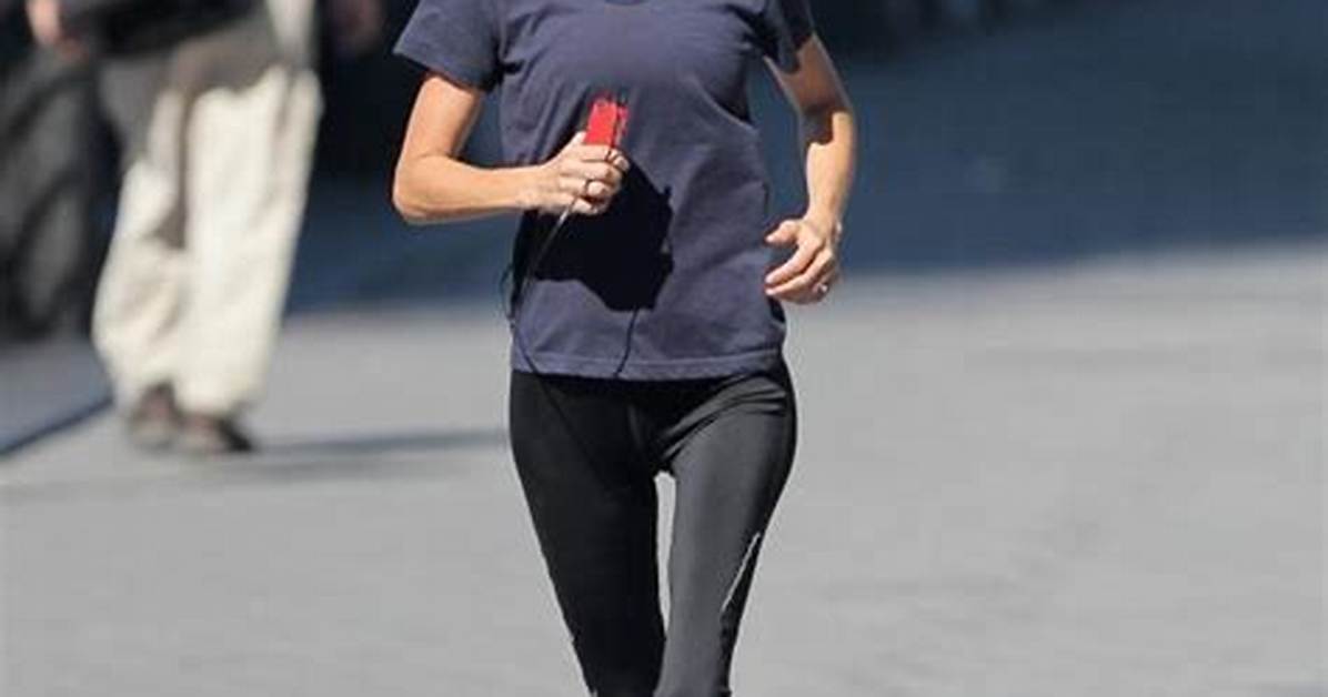 Jennifer Connelly's Exercise Routine: a Guide to Staying Fit and Fabulous