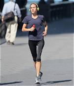 Jennifer Connelly's Exercise Routine: a Guide to Staying Fit and Fabulous