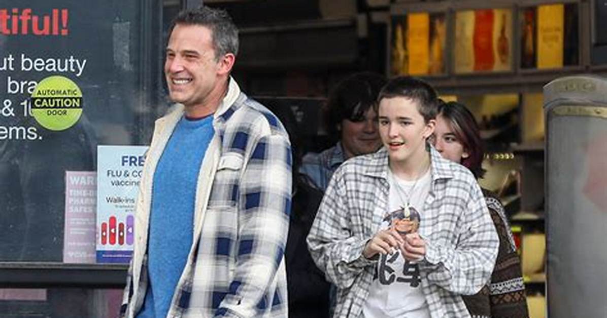 Jennifer Garner & Ben Affleck’s Middle Child Seraphina Reintroduces Name as Fin Affleck