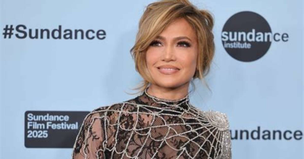 Jennifer Lopez, 51, Rocks Sexy Bodysuit, High-Waisted Shorts & More for Gorgeous ‘Elle’ Shoot — Pics