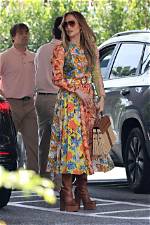 Jennifer Lopez in Floral 70S Dress as She Pdas with Ben Affleck – Hollywood Life