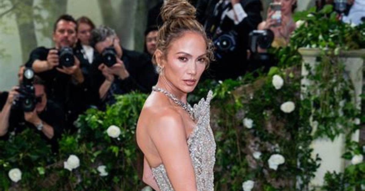 Jennifer Lopez Is the ‘Thinnest’ She’s ‘Ever Been’ After Wrapping ‘Kiss of the Spider Woman’