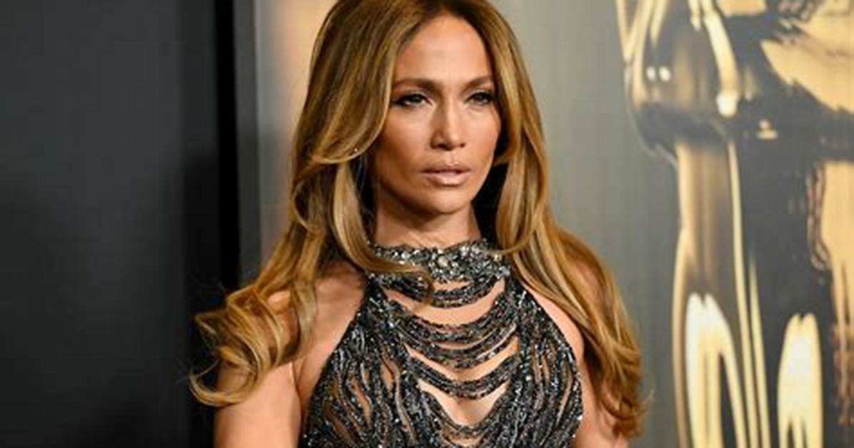 Jennifer Lopez ‘Never Loved Anyone’ the Way She Loved Ben Affleck: ‘They Look at It Like a 2Nd Chance’