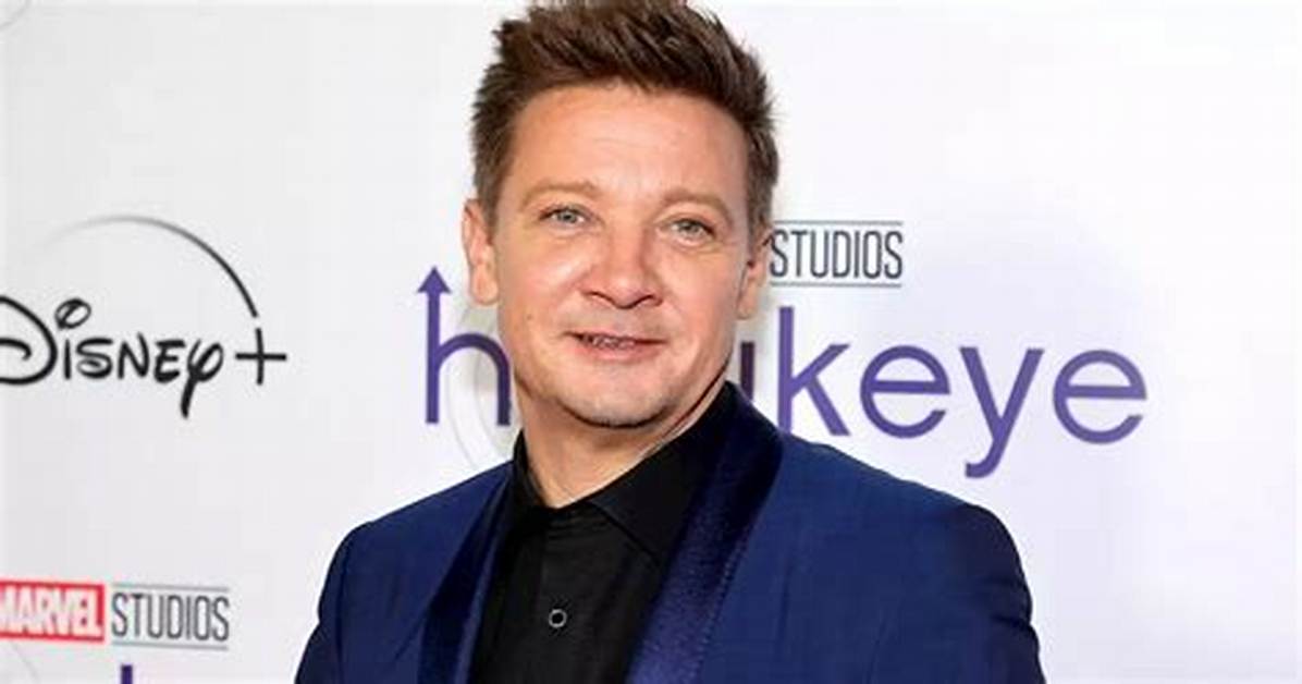 Jeremy Renner Gets Airlifted to Hospital After Snow Plow Runs over His Leg: Watch
