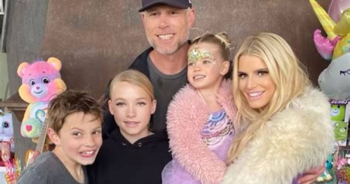 Jessica Simpson, 39, Escapes Her 3 Kids for a Bikini Break in Her Pool — Pic