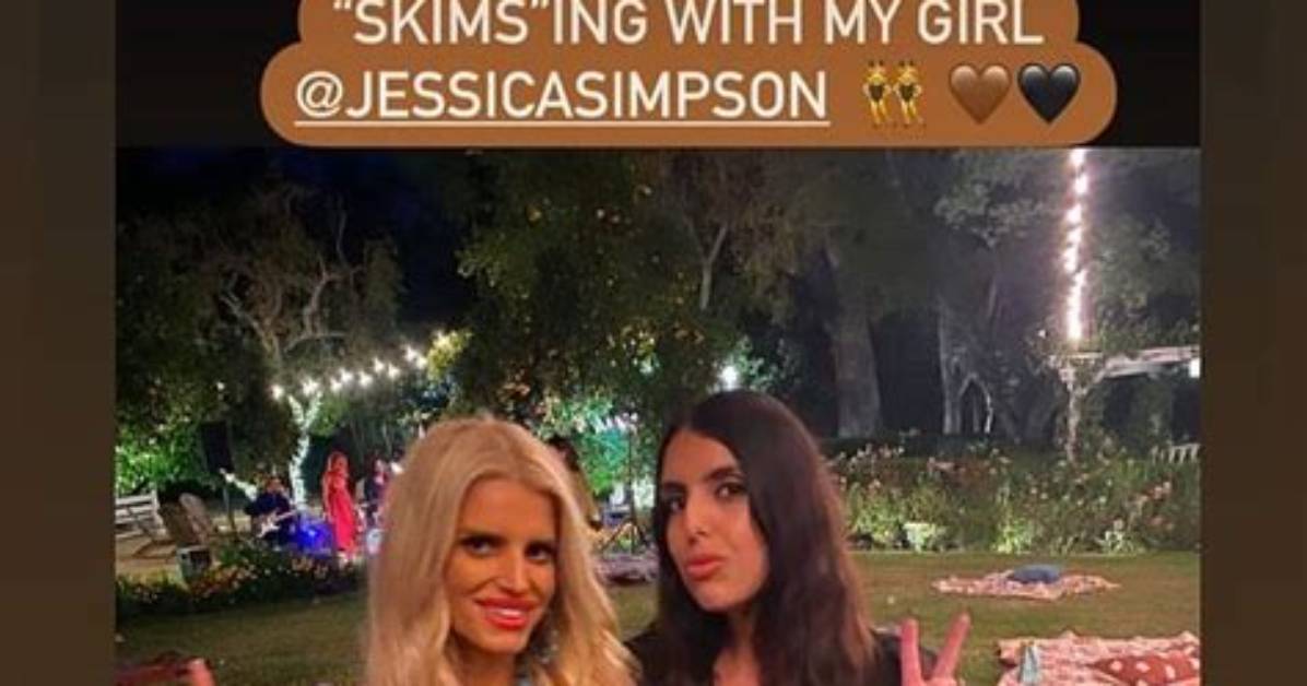 Jessica Simpson Rocks Lime Green Skims Bikini in New Photo – Hollywood Life