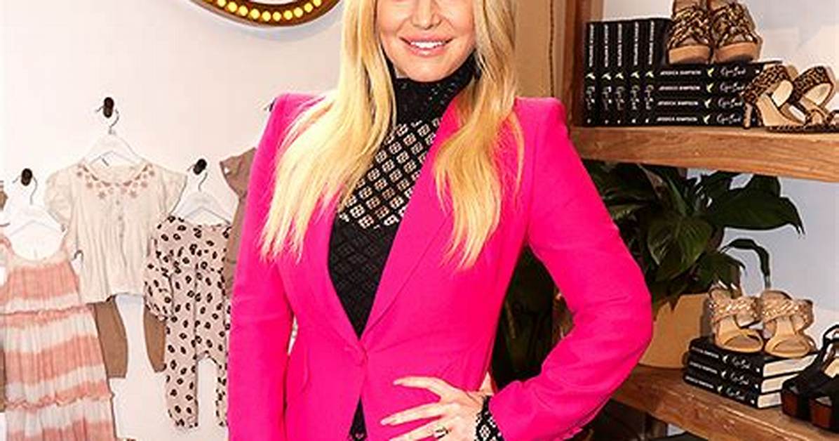 Jessica Simpson Wears Floral Pink Bikini After Weight Loss: Photo – Hollywood Life