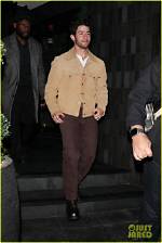Joe & Nick Jonas Have Dinner Together in Nyc Ahead of Sophie Turner’s Custody Lawsuit