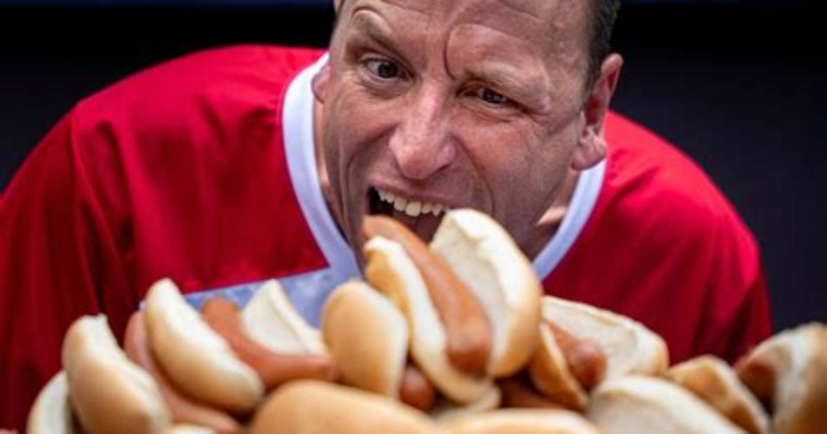 Joey Chestnut Wiki, Biography, Eating Hot Dogs, Age, Weight, Parents, Wife, Net Worth & More