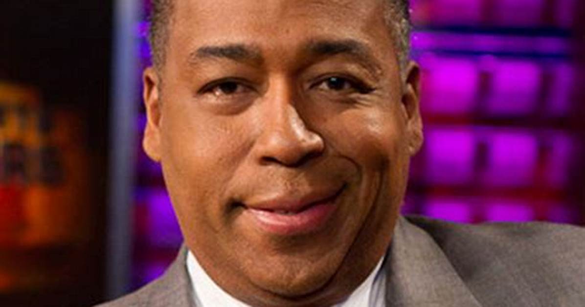 John Saunders — See Pics