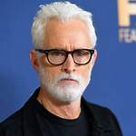 John Slattery- Wiki, Age, Height, Wife, Net Worth, Ethnicity, Career ·