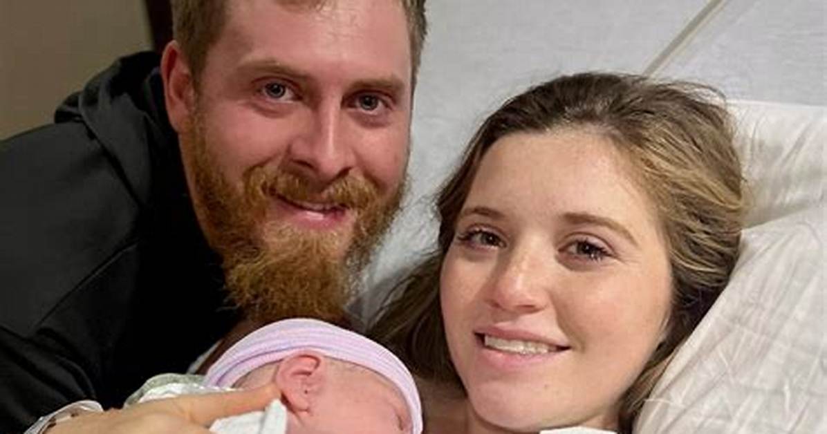 Joy-Anna Duggar Shares New Baby’s Name After Welcoming a Daughter – Hollywood Life