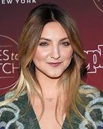 Julia Michaels — Pics