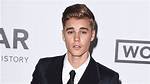 Justin Bieber Rocks Three-Piece White Tuxedo in New Photos – Hollywood Life