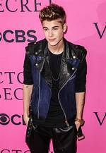 Justin Bieber — Victoria’s Secret Fashion Show Caused Selena Gomez Split? – Hollywood Life