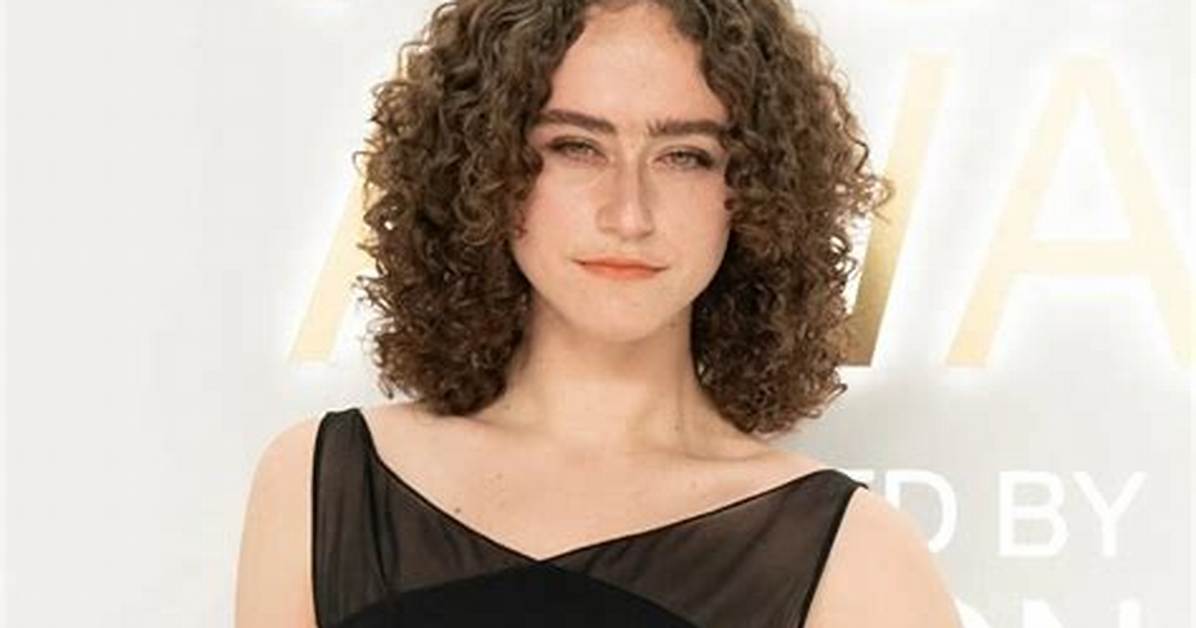 Kamala Harris’ Stepdaughter, Ella Emhoff, Reveals She Stopped Plucking Her Brows & Is ‘Embracing the Unibrow’