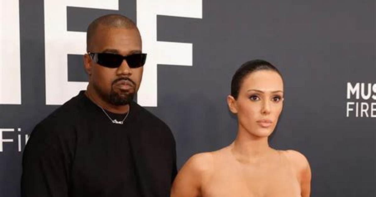 Kanye West: Wife, Net Worth, Tattoos, Smoking & Body Facts