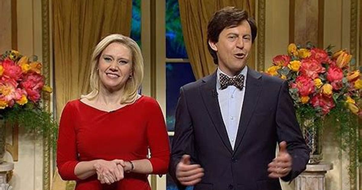 Kate Mckinnon’s Laura Ingraham Returns & Welcomes Trump Singing ‘My Little Valentine’ on Snl