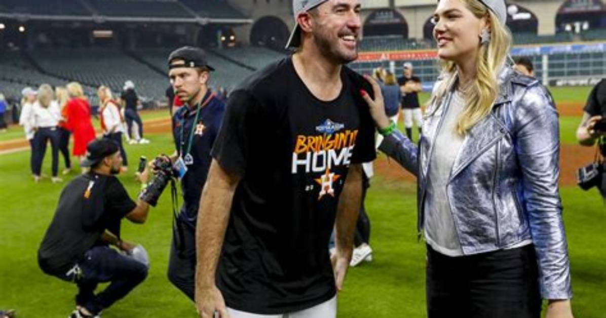 Kate Upton & Justin Verlander Celebrate Astros’ World Series Win with a Sweet Kiss — Cute Pics
