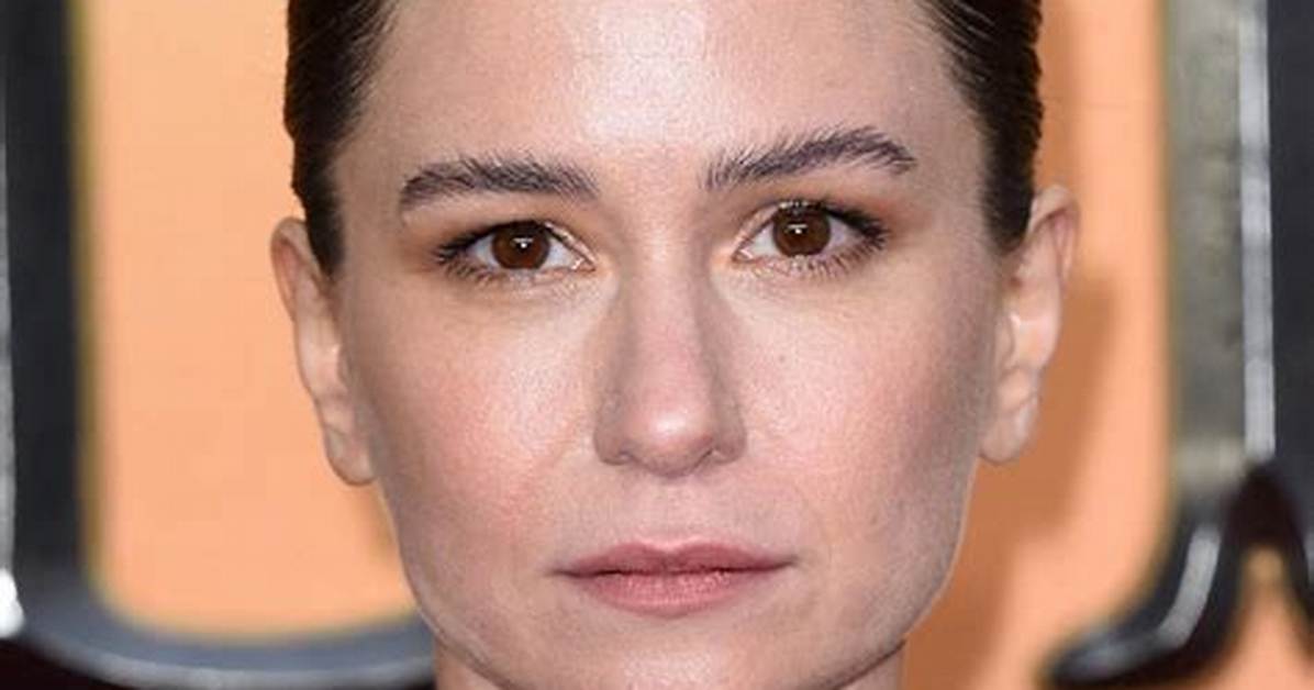 Katherine Waterston
