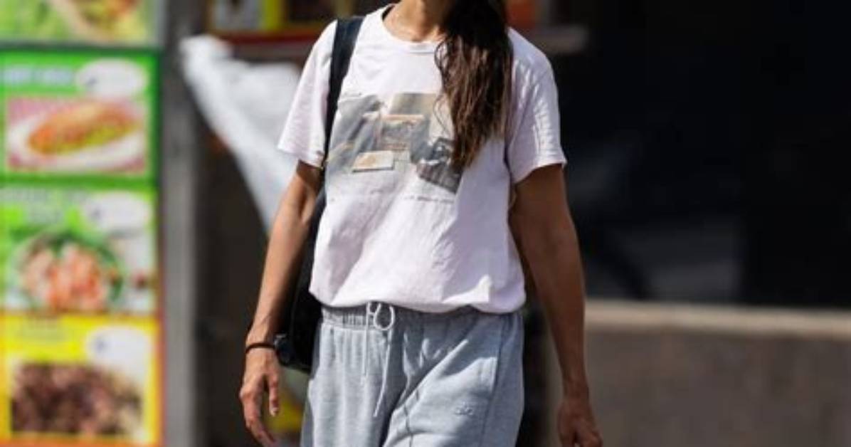 Katie Holmes Steps out in Sweats After Major Pda Moments with New Bf Emilio Vitolo Jr. — Pic