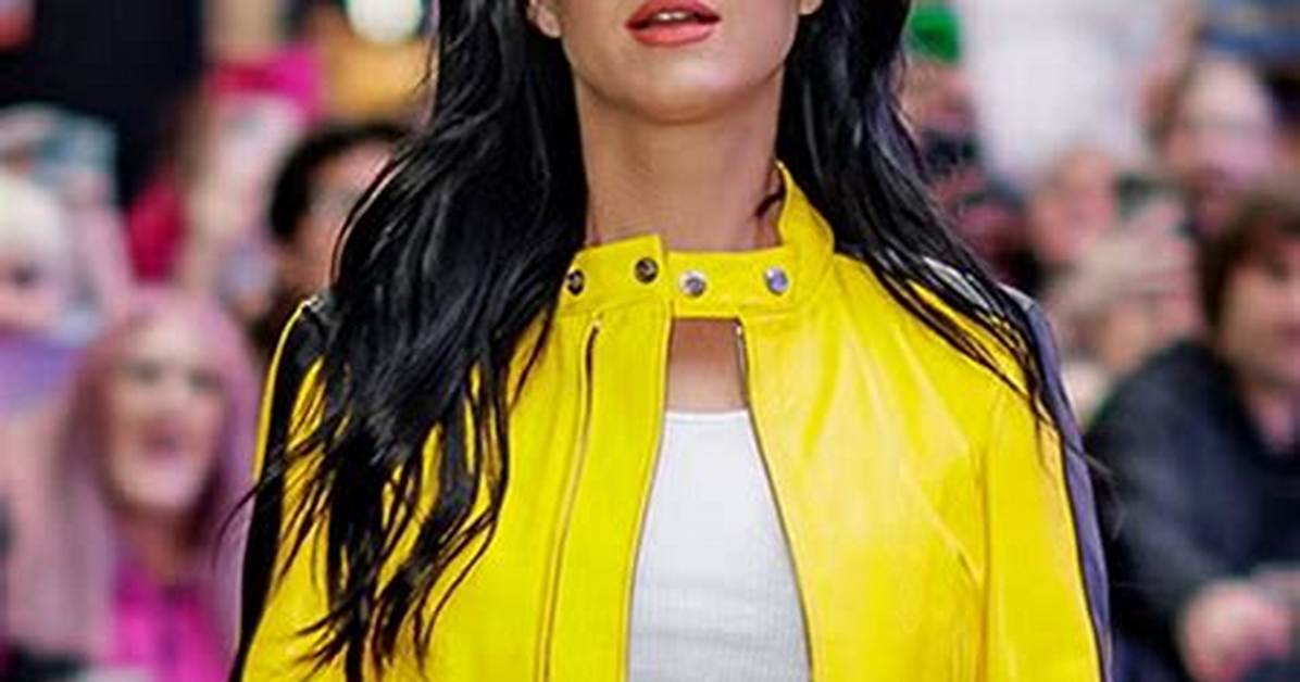 Katy Perry’s Yellow Leather Crop Top & Snakeskin Outfit – Photos – Hollywood Life