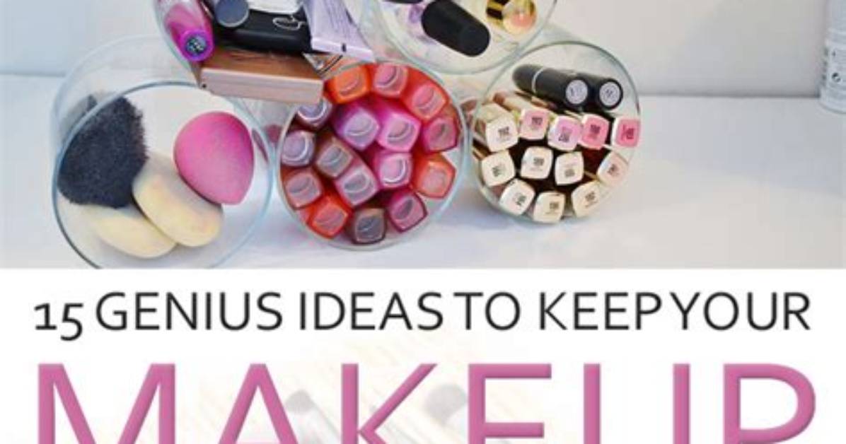 Keep Your Makeup Brushes Organized with Kate Bosworth’s Travel Case
