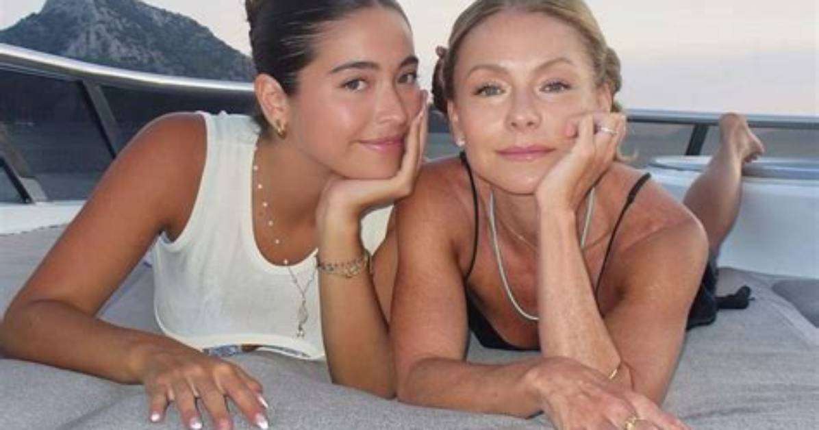 Kelly Ripa’s Daughter Lola Cringes over Her Mom’s ‘Thirst Trap’ Pics of Dad Mark Consuelos