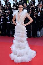 Kendall Jenner in Cannes — Pics