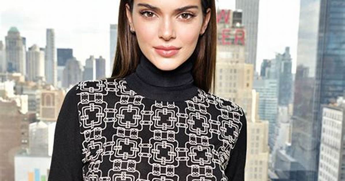 Kendall Jenner Wears Her New Makeup Collab with Kylie Jenner & ‘Not Much Else’ in Sexy New Pics