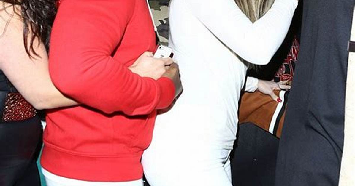 Khloe Kardashian ‘Grinding’ on the Game During Sexy Club Date: in Love?
