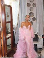 Khloe Kardashian Slays Plunging Corset Dress as She Brings True, 3, to ‘Kardashians’ Premiere