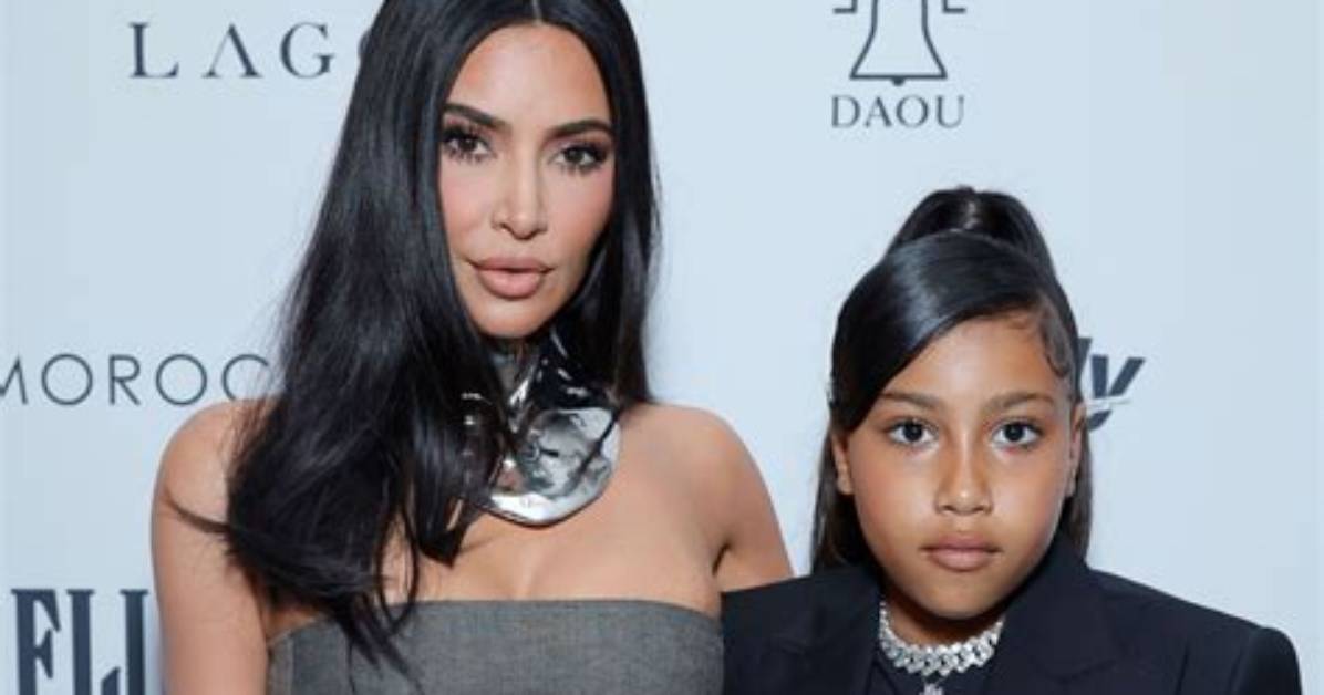 Kim Kardashian & Daughter North West Sing ‘Santa Baby’ in New Video – Hollywood Life
