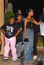 Kim Kardashian Has Dinner Date with Mom Kris Jenner & Cory Gamble – Hollywood Life