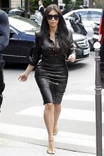 Kim Kardashian Leather Skirt — Shows off Pregnant Figure in Tight Black Skirt – Hollywood Life