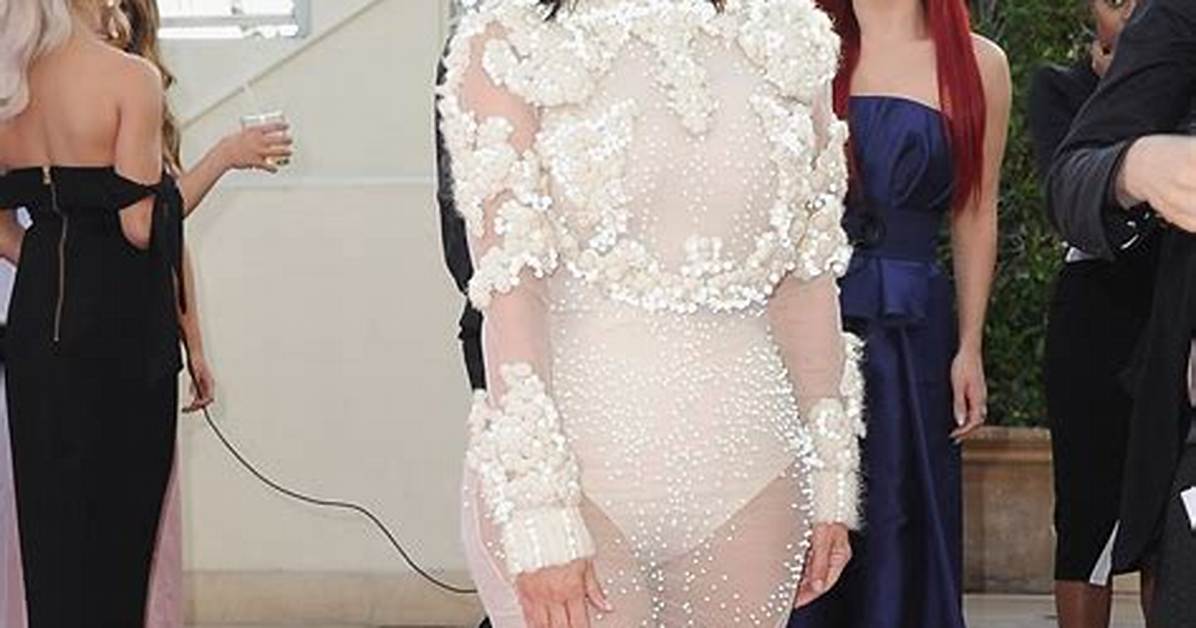 Kim Kardashian Rocked Red Silky Dress for 43Rd Birthday Party: Photos – Hollywood Life