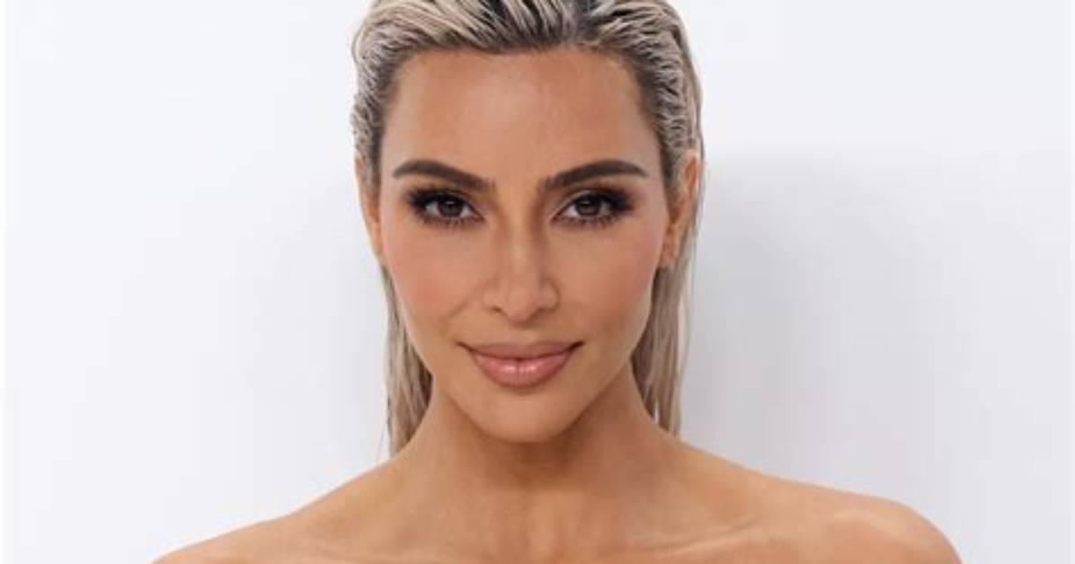 Kim Kardashian Rocks Bikini on Vacation & Fans Think They See Pete Davidson’s Shadow