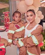 Kim Kardashian Snuggles Saint & Psalm at ‘The Tonight Show’: Photos – Hollywood Life