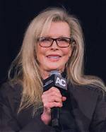 Kim Weeks- Net Worth, Bio, Age, Ethnicity, Husband, Height, Career