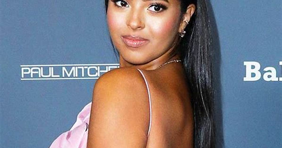 Kobe Bryant’s Daughter Natalia Rocks Plunging Gown Oscar After-Party – Hollywood Life