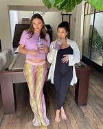 Kourtney Kardashian and Miranda Kerr Twin with Baby Bumps in New Photo – Hollywood Life