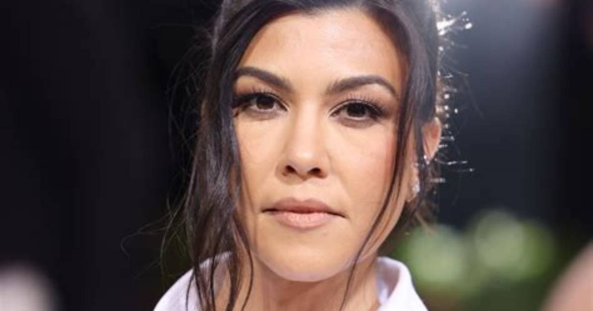 Kourtney Kardashian Is Ready for Nye in Sparkly Bustier & Matching Hotpants — Photos