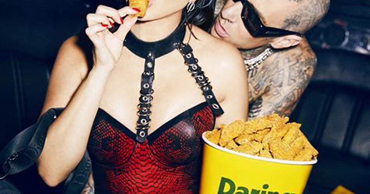 Kourtney Kardashian Rocks Lingerie for Daring Chicken with Travis – Hollywood Life