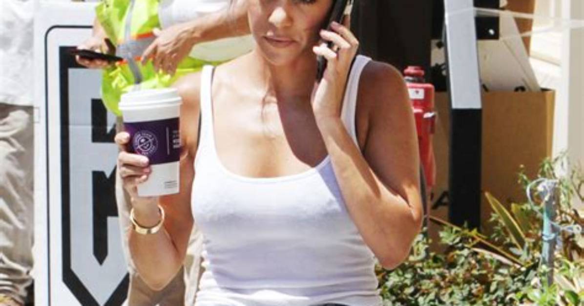 Kourtney Kardashian’s Sexiest Looks of Summer — Pics