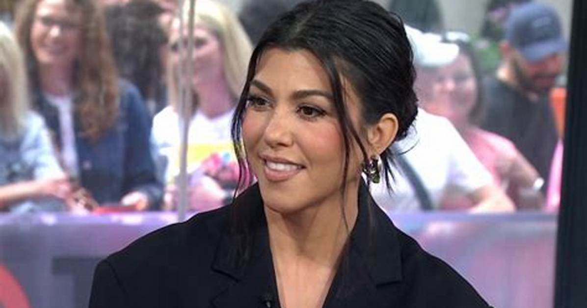 Kourtney Kardashian Says She ‘Wouldn’t’ Seek ‘Relationship Advice’ from Kim Amid Kanye Drama