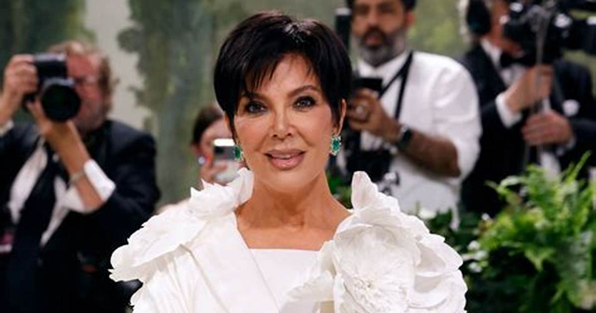 Kris Jenner Reveals Her Baby Gift for Kim Kardashian & Kanye West’s New Baby Who Is ‘Chicago’s Twin’