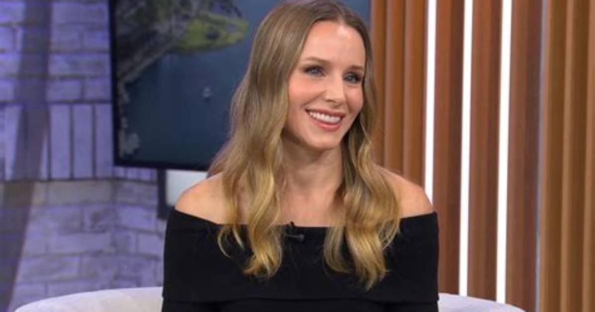 Kristen Bell Shows off Her Twerking Skills & Admits She’s ‘Happy’ to Be Back at Work